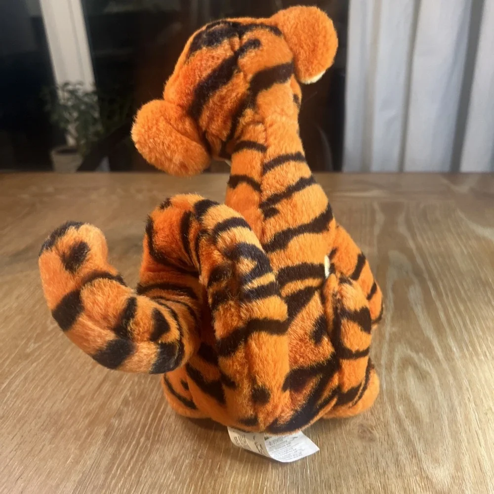 Disney Tigger Plush Curly Tail Sitting‎ Vintage - Excellent Soft!